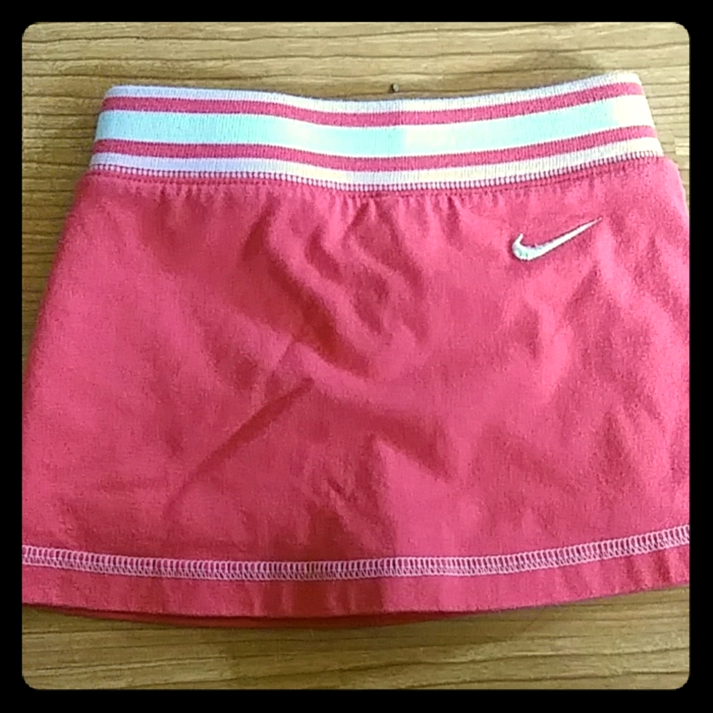 Nike skort